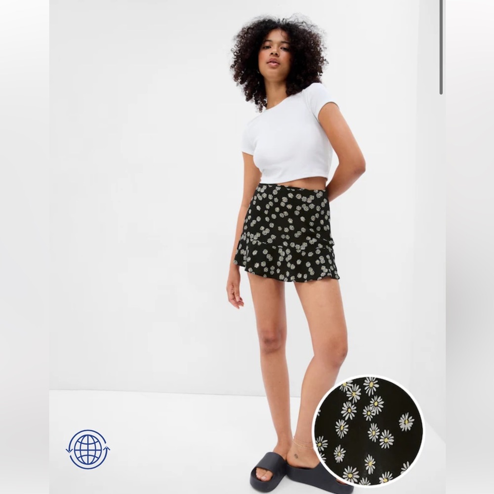 GAP Black Floral Skirt
